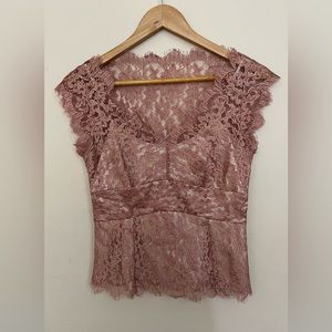 Ann Taylor Lace Short Sleeve V Neck Rose Color with Gold Threads Blouse